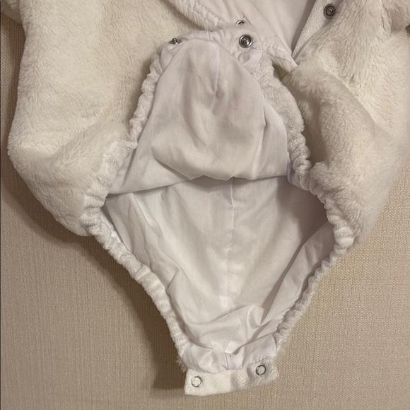 Duckling Baby Costume 12-24 mos - Picture 4 of 5